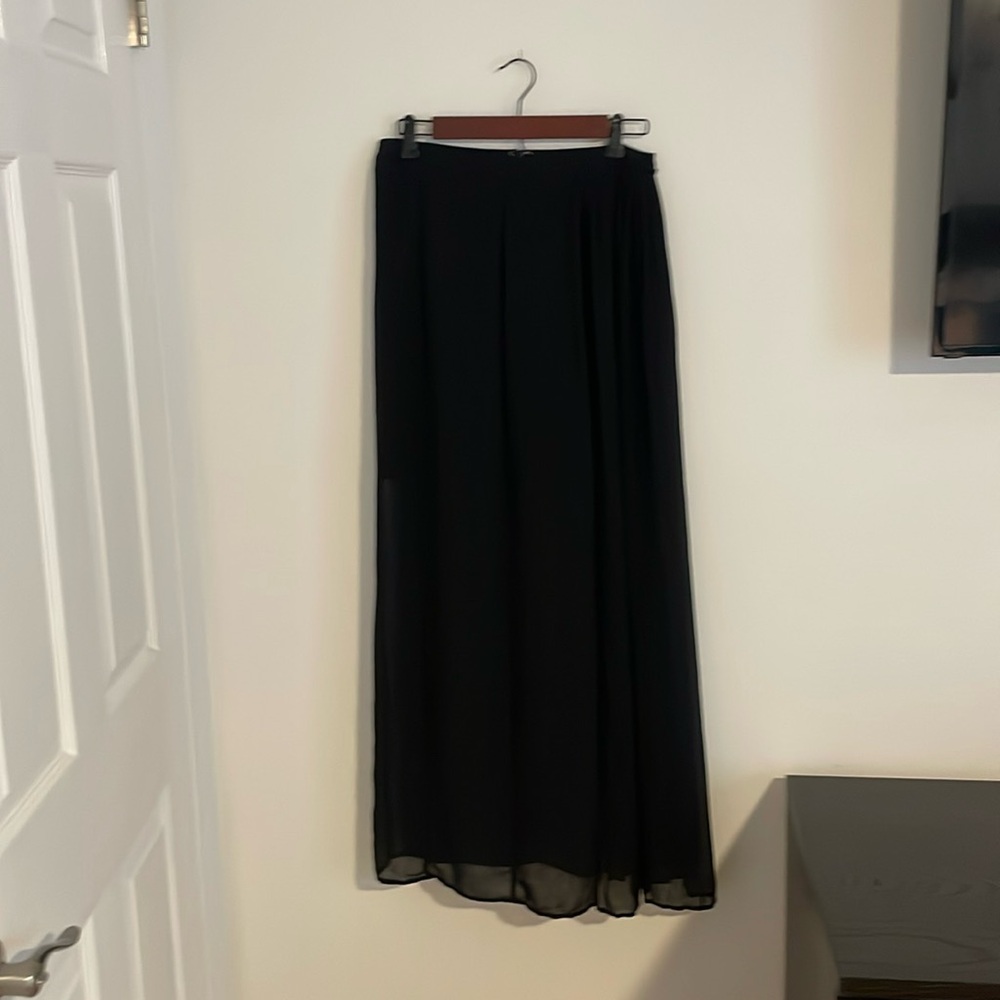 High waisted black skirt -forever 21